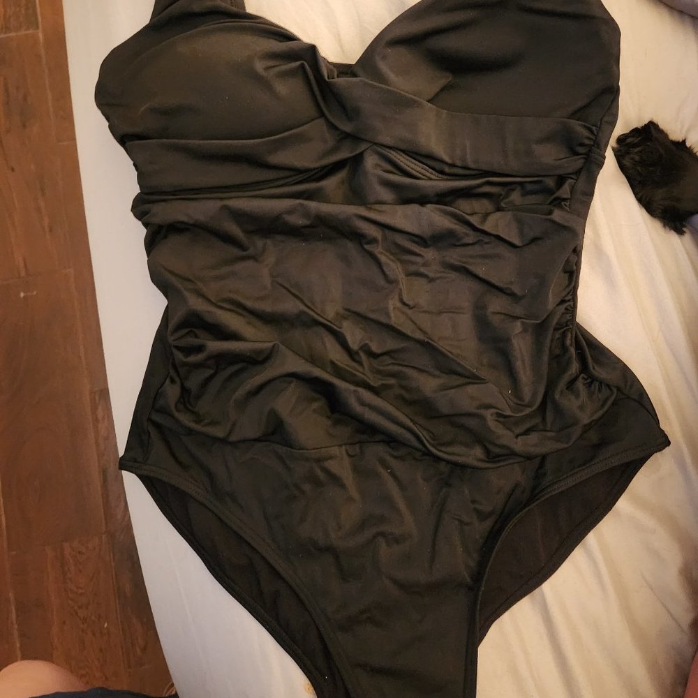 SWIMSUITS FOR ALL, 1 PIECE SLIMMING BATHING SUIT